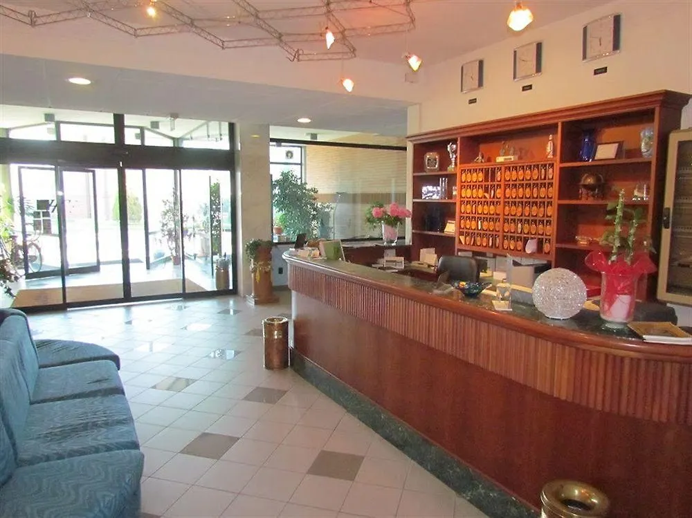 Hotel Le Cerbaie Altopascio 3*,  Italy