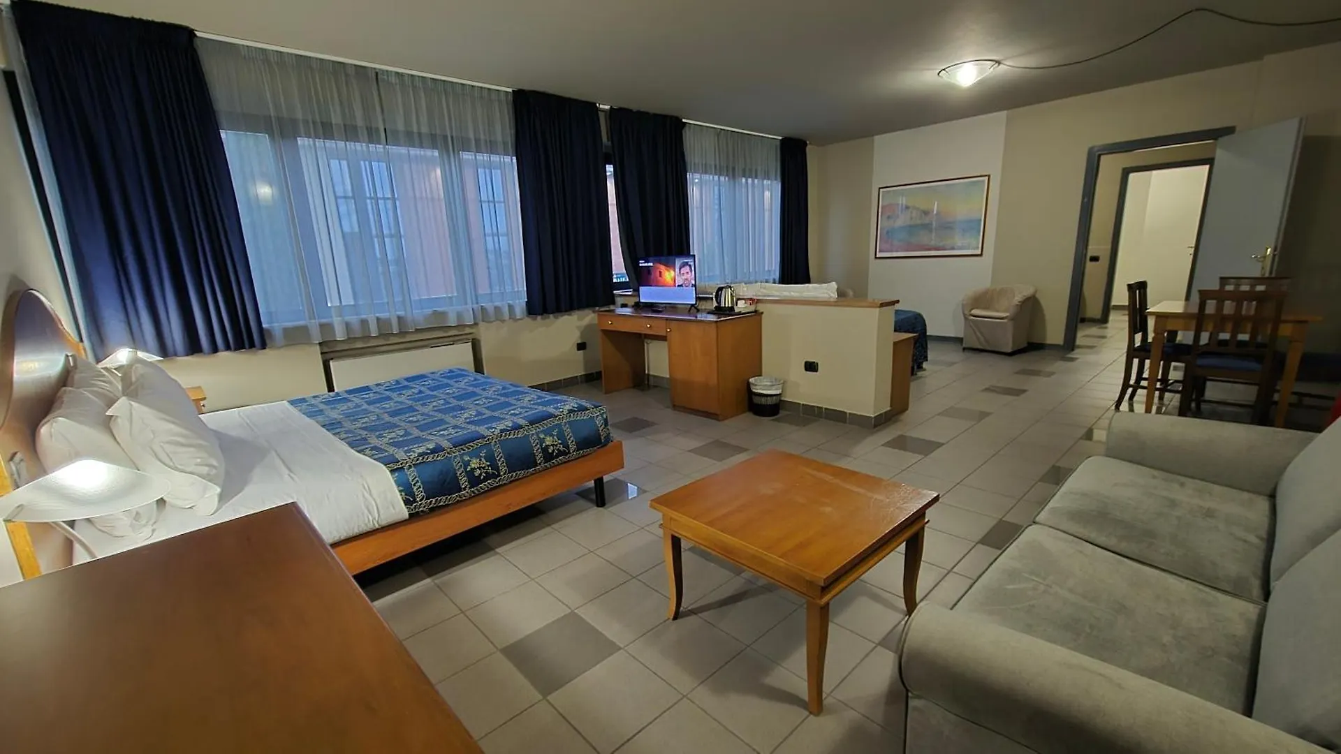 Hotel Le Cerbaie Altopascio 3*,  Italy